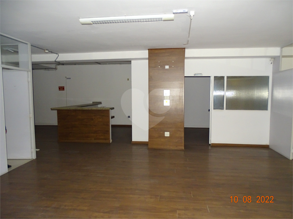 AMPLA SALA COMERCIAL 350M² NO CENTRO