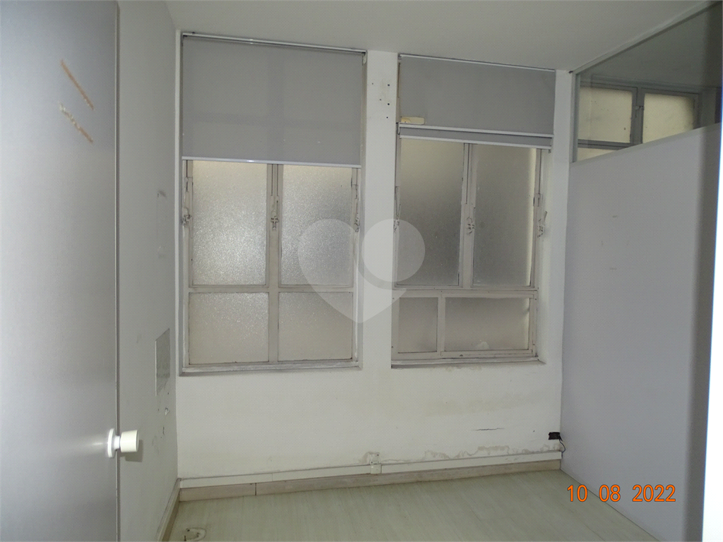 AMPLA SALA COMERCIAL 350M² NO CENTRO