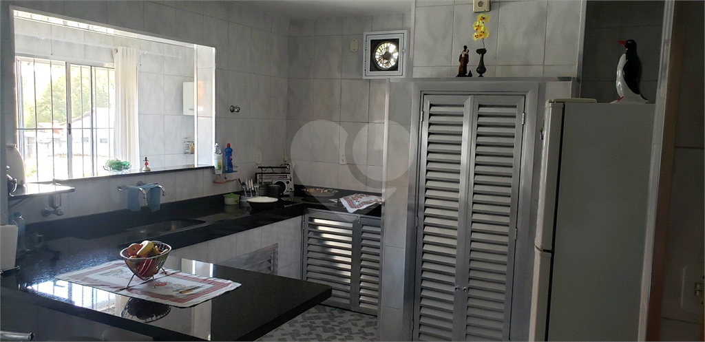 Excelente Casa em Arujamérica com 250m² - 3 dormitórios