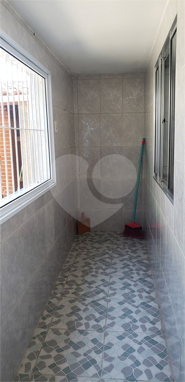 Excelente Casa em Arujamérica com 250m² - 3 dormitórios