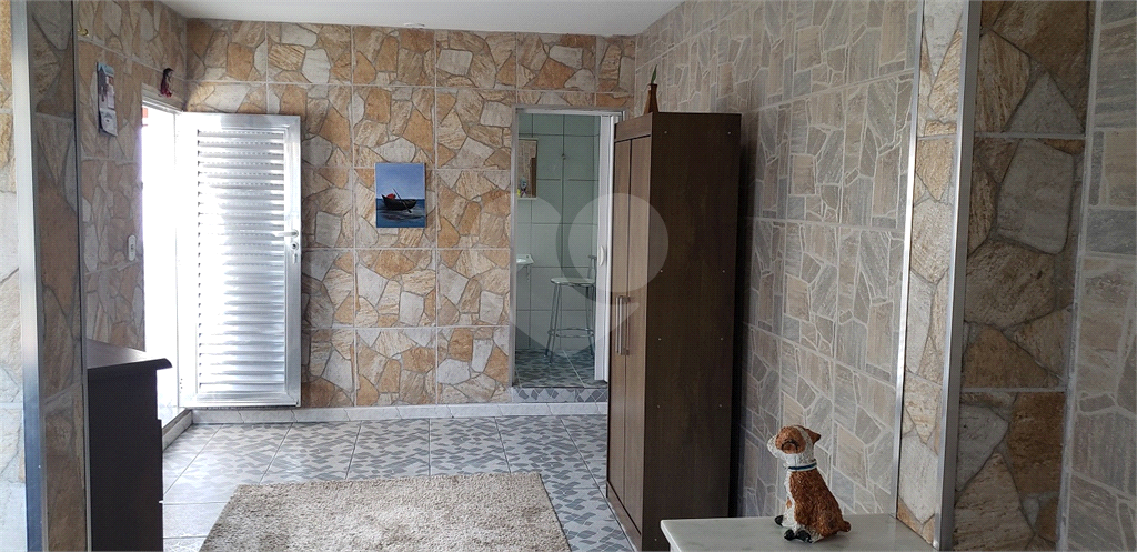 Excelente Casa em Arujamérica com 250m² - 3 dormitórios