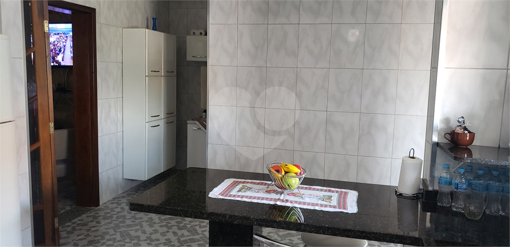 Excelente Casa em Arujamérica com 250m² - 3 dormitórios