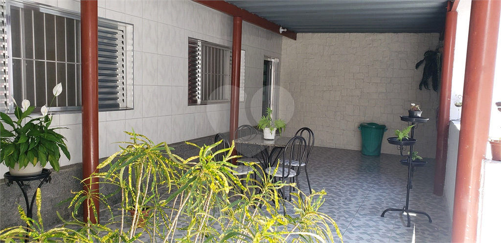 Excelente Casa em Arujamérica com 250m² - 3 dormitórios