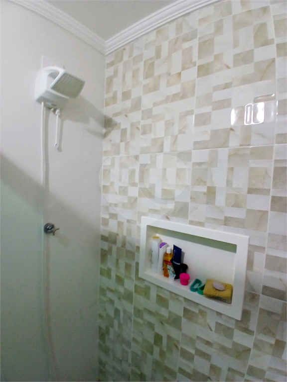 Sobrado reformado no Bortolândia com 3 dormitórios, garagem fechada 