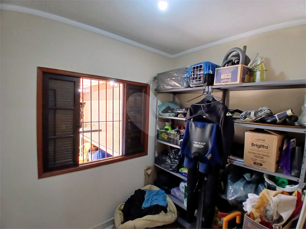 Sobrado reformado no Bortolândia com 3 dormitórios, garagem fechada 