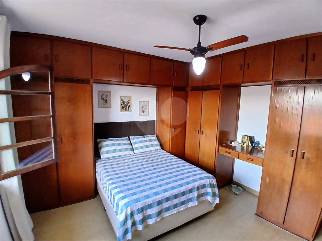 Sobrado reformado no Bortolândia com 3 dormitórios, garagem fechada 