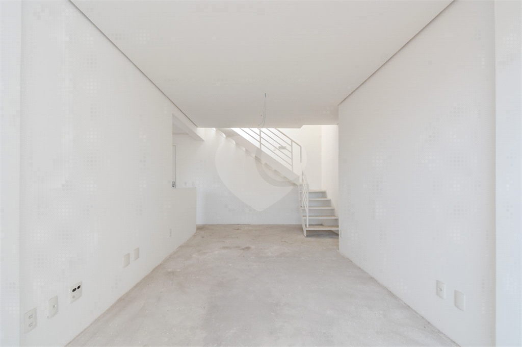 Cobertura Duplex no Alto da Lapa - Com 133m²  2 dormitorios, 1 Suite e 2 vagas
