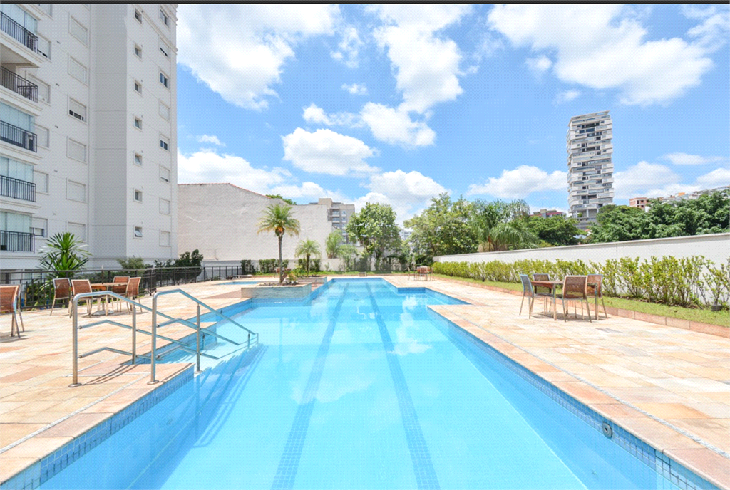 Cobertura Duplex no Alto da Lapa - Com 133m²  2 dormitorios, 1 Suite e 2 vagas