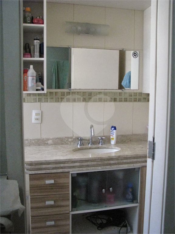 sobrado em condominio fechado