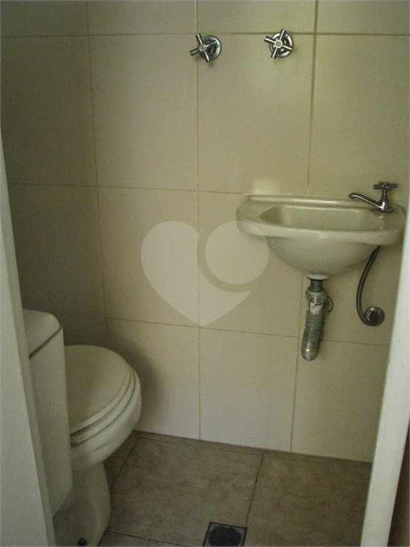 sobrado em condominio fechado