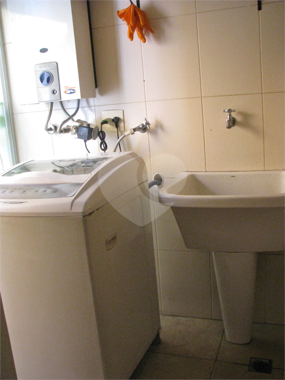 sobrado em condominio fechado