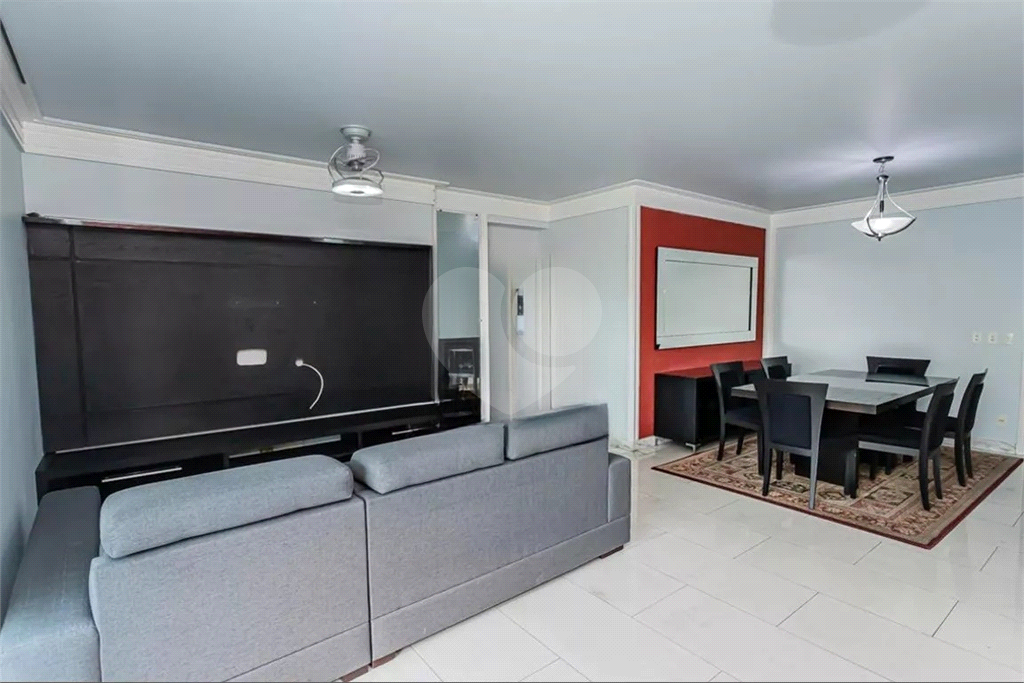 Apartamento Parque São Domingos 3 suítes, e 5 banheiros no total, 2 vagas de garagem e deposito