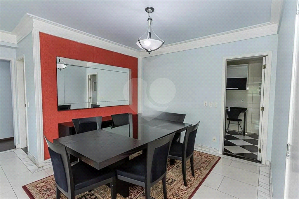 Apartamento Parque São Domingos 3 suítes, e 5 banheiros no total, 2 vagas de garagem e deposito