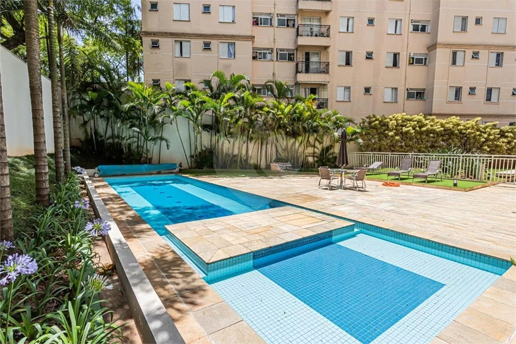 Apartamento Parque São Domingos 3 suítes, e 5 banheiros no total, 2 vagas de garagem e deposito