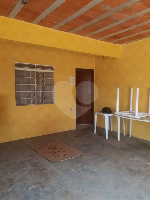 Chácara à venda com 3 quartos, 257m² - Foto 10