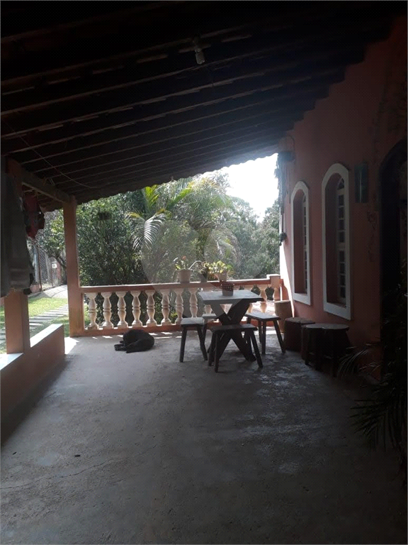 Chácara à venda com 3 quartos, 257m² - Foto 9