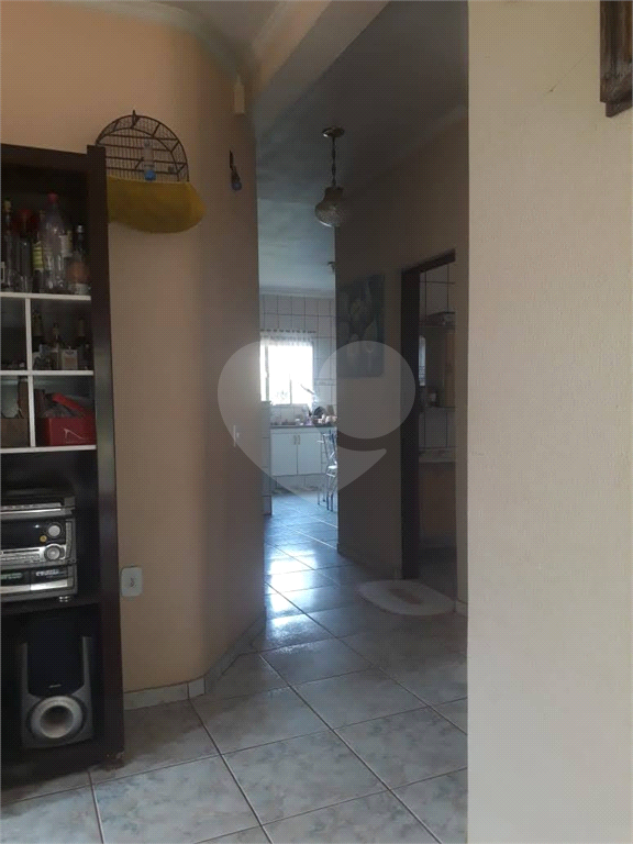 Chácara à venda com 3 quartos, 257m² - Foto 16
