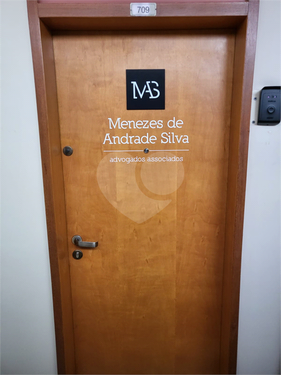 2  SALAS COJUGADAS COMERCIAL NA CONSOLAÇÃO 