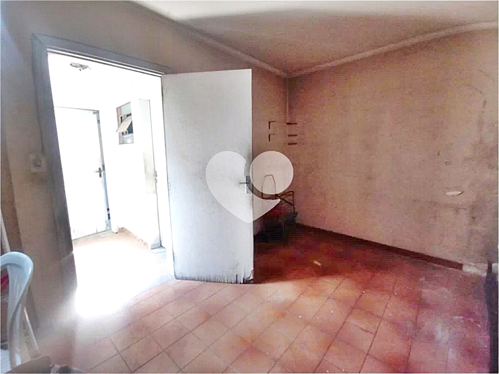 Sobrado à venda e aluguel com 6 quartos, 240m² - Foto 19