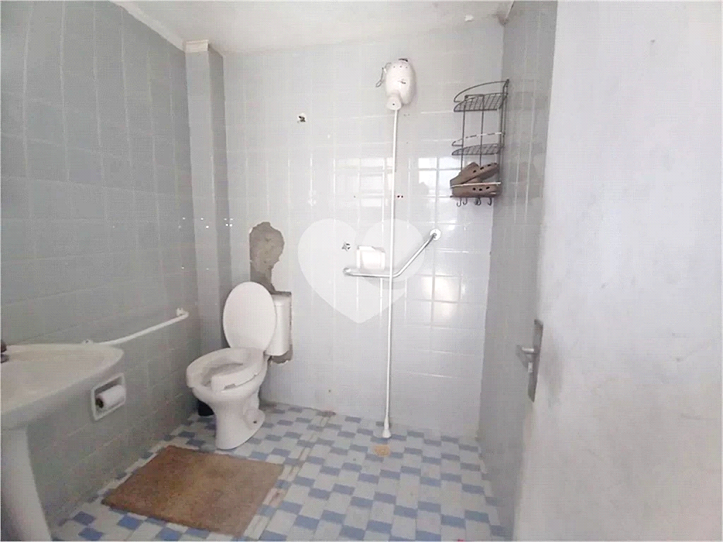 Sobrado à venda e aluguel com 6 quartos, 240m² - Foto 20