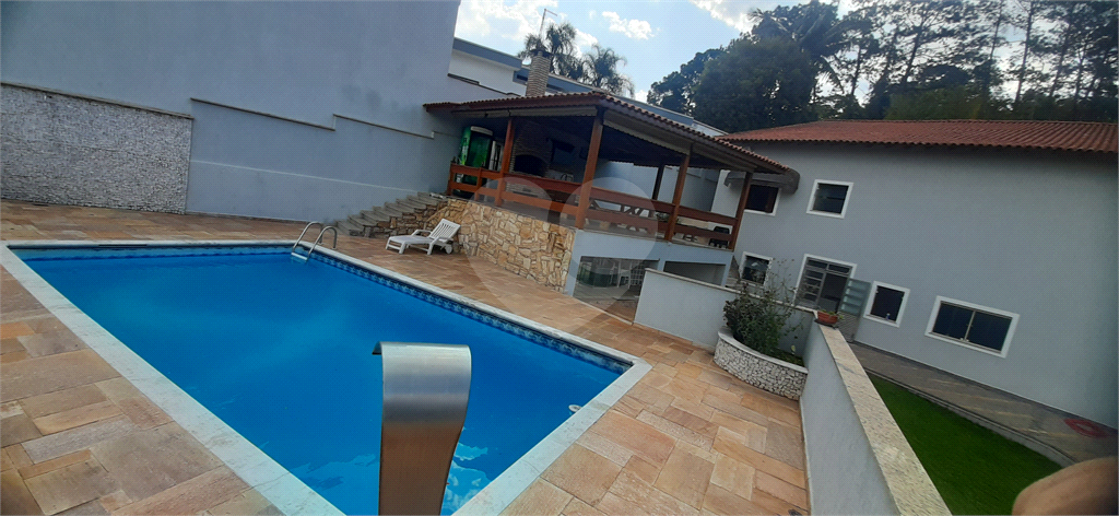 Casa à venda com 4 quartos, 436m² - Foto 1