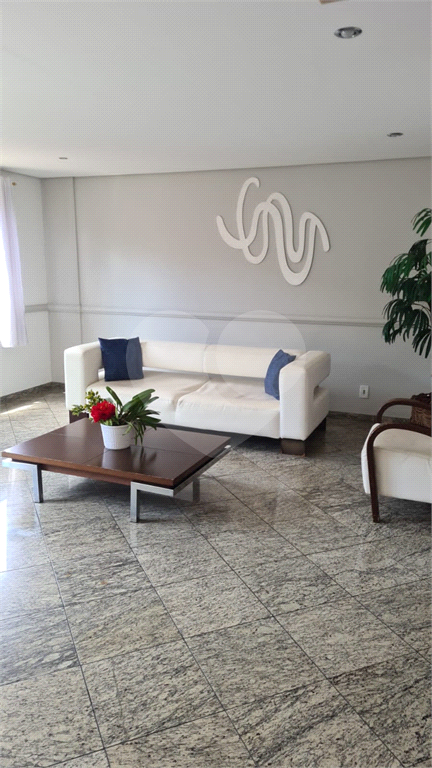 APARTAMENTO em TUCURUVI