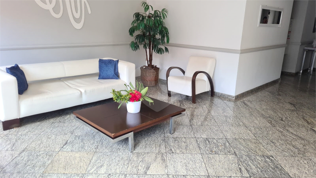 APARTAMENTO em TUCURUVI
