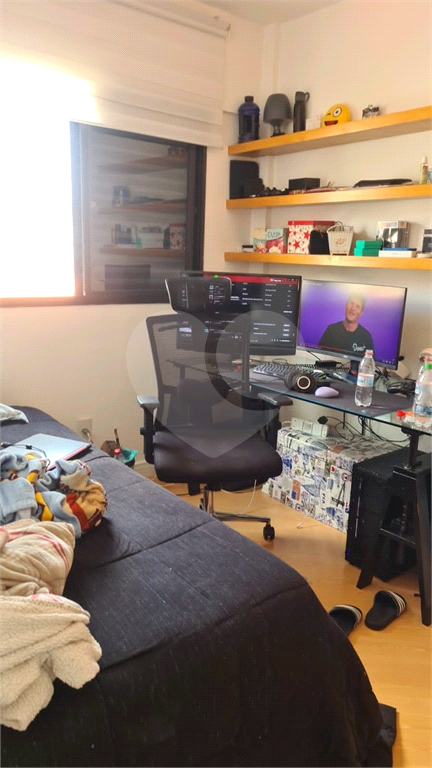 APARTAMENTO em TUCURUVI