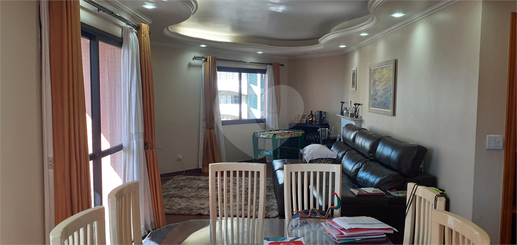 APARTAMENTO em SANTANA
