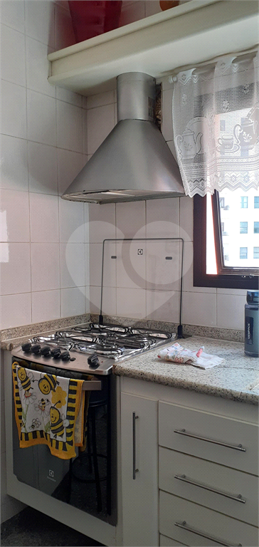 APARTAMENTO em SANTANA