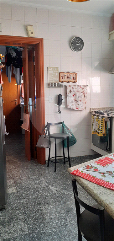APARTAMENTO em SANTANA