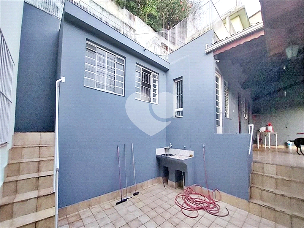 Casa à venda e aluguel com 4 quartos, 323m² - Foto 9