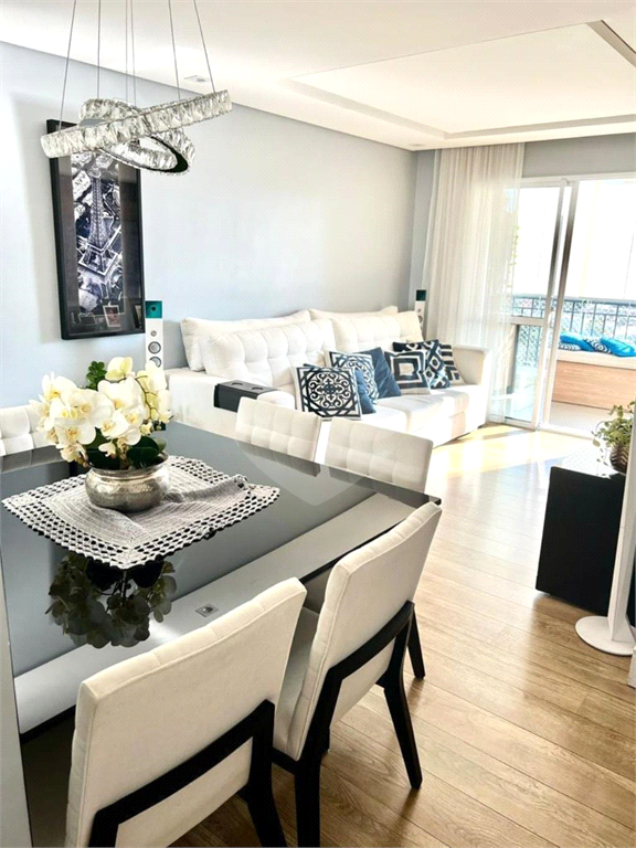 APARTAMENTO em TATUAPÉ