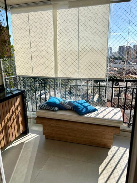 APARTAMENTO em TATUAPÉ