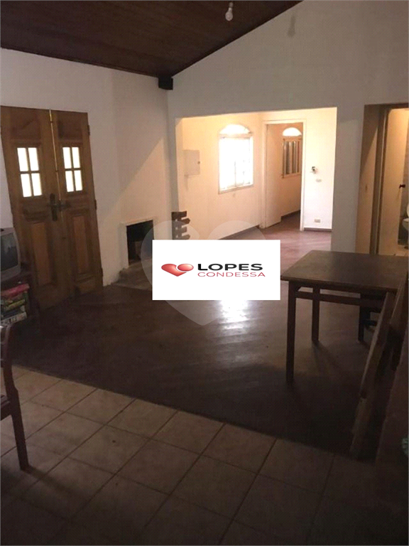 Casa à venda com 3 quartos, 250m² - Foto 13