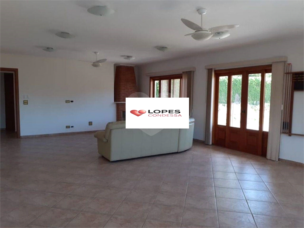 Casa à venda com 6 quartos, 300m² - Foto 5