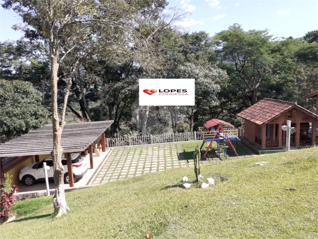 Casa à venda com 6 quartos, 300m² - Foto 8