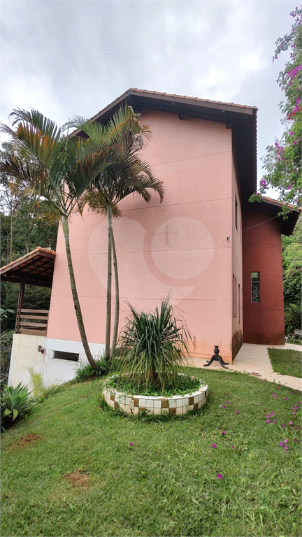 Casa à venda com 5 quartos, 232m² - Foto 15