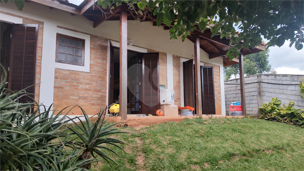 Casa de Condomínio à venda com 4 quartos, 250m² - Foto 18