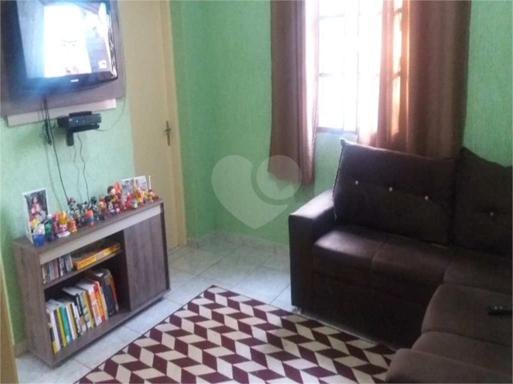 Casa à venda com 3 quartos, 132m² - Foto 2