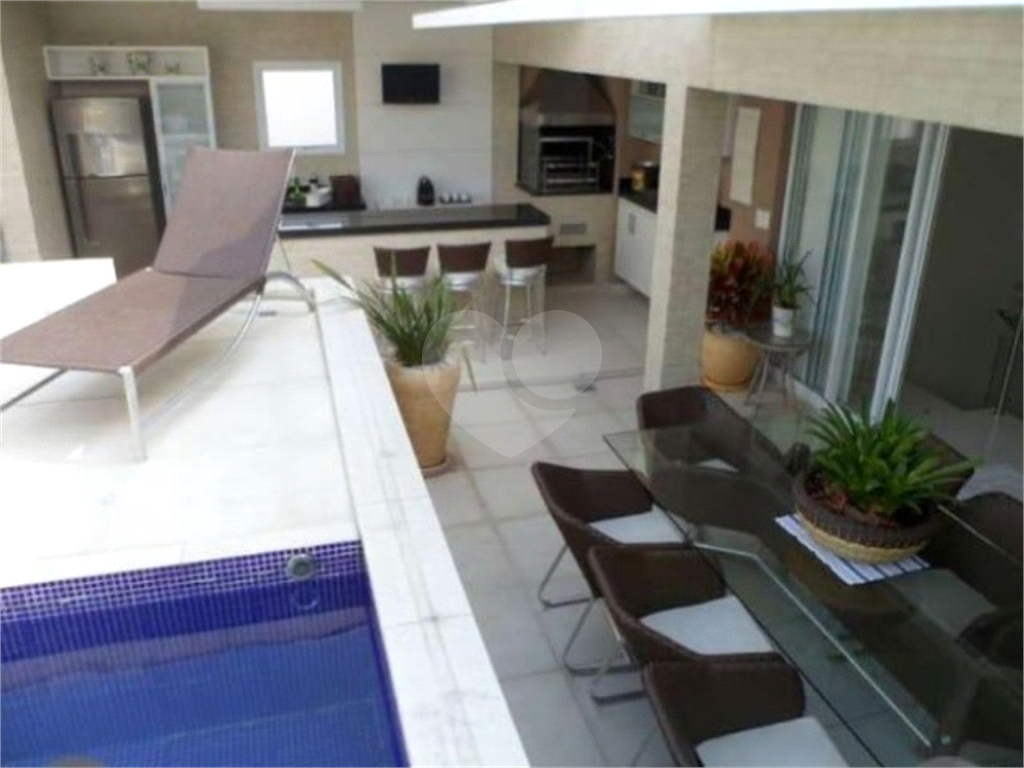 Apartamento à venda com 5 quartos, 326m² - Foto 3