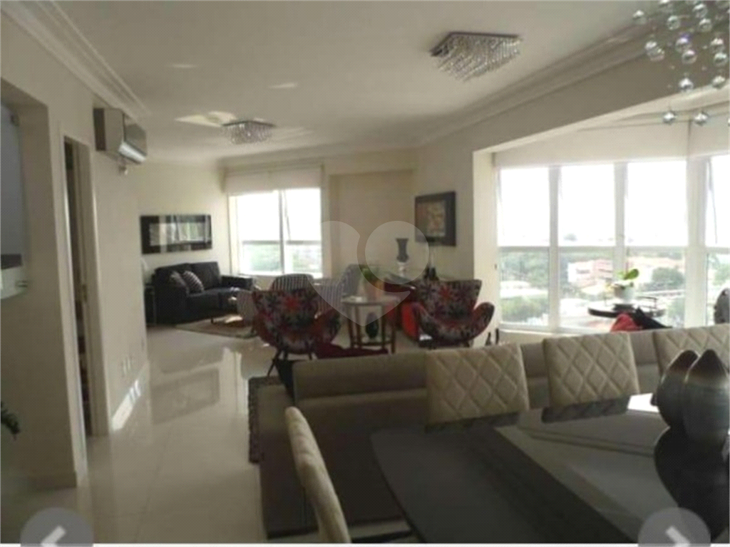 Apartamento à venda com 5 quartos, 326m² - Foto 2