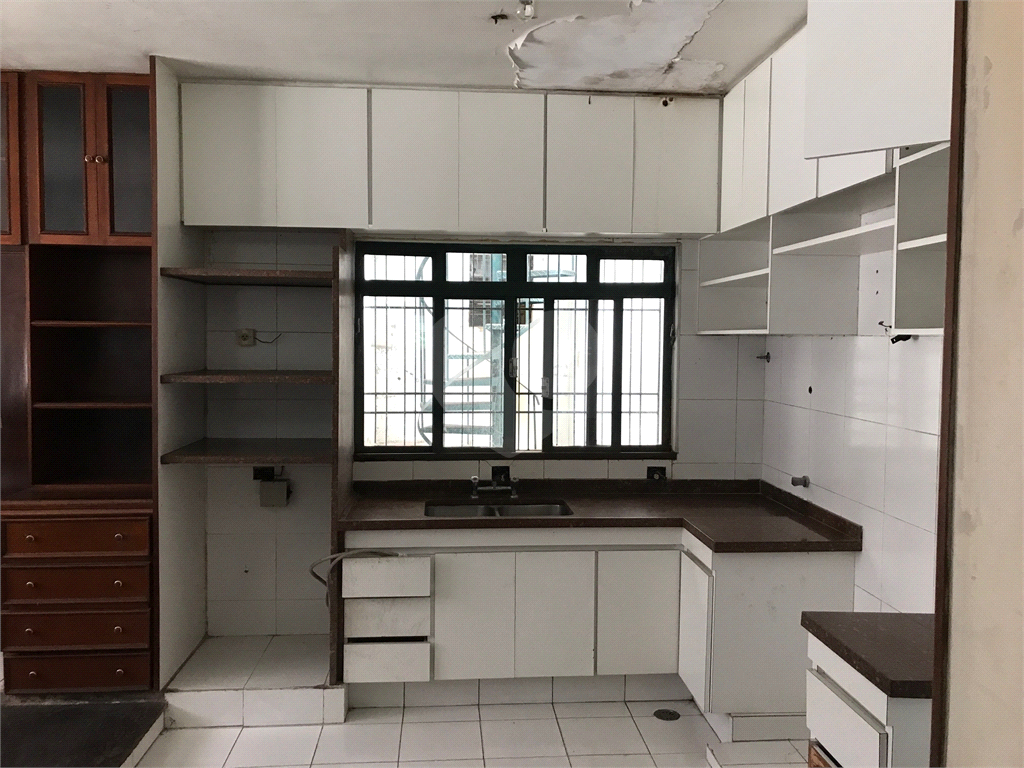 OPORTUNIDADE - CASA TÉRREA PARA REFORMA - JARDIM PERI PERI
