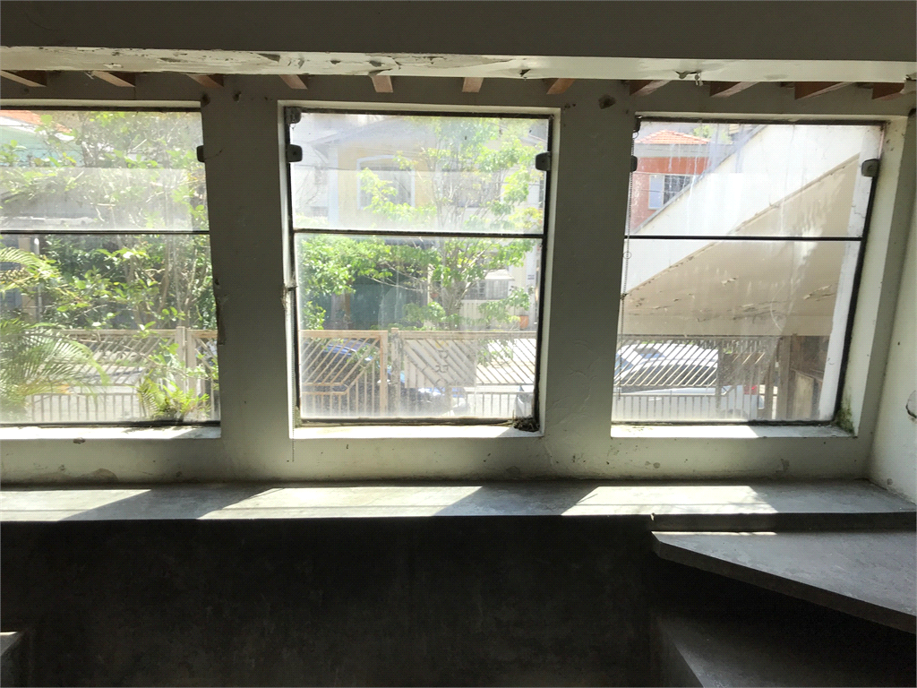 OPORTUNIDADE - CASA TÉRREA PARA REFORMA - JARDIM PERI PERI
