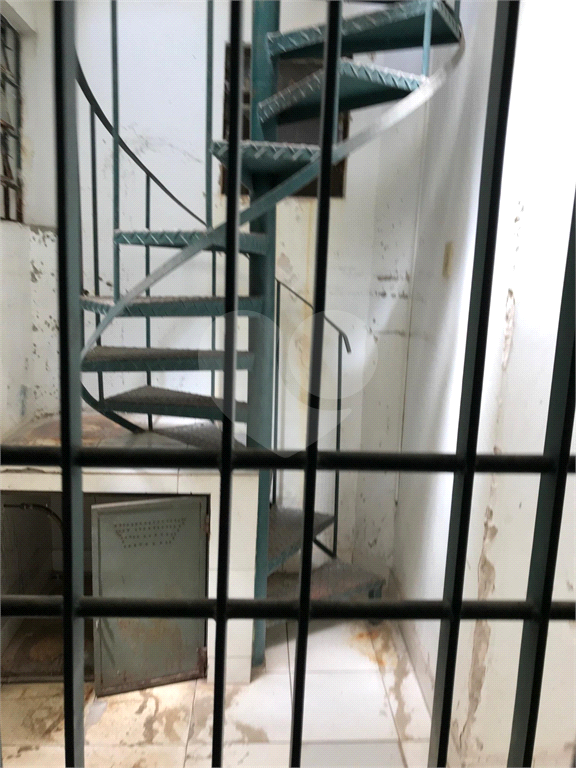 OPORTUNIDADE - CASA TÉRREA PARA REFORMA - JARDIM PERI PERI
