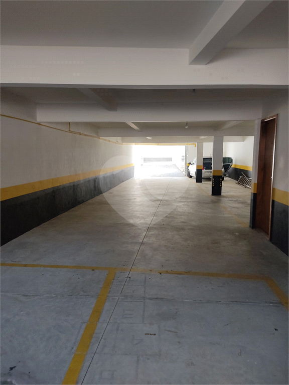 Sobrado em cond fechado, 2 vgs a 500 mt do metrô P. Inglesa. 