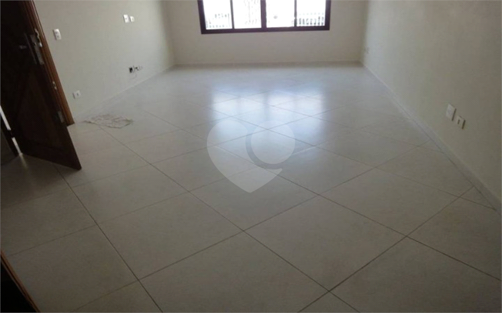 Casa à venda com 3 quartos, 105m² - Foto 10