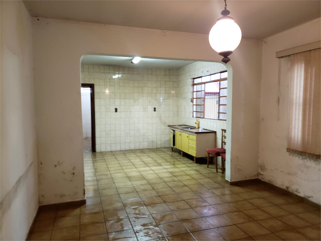 Casa à venda com 2 quartos, 176m² - Foto 2