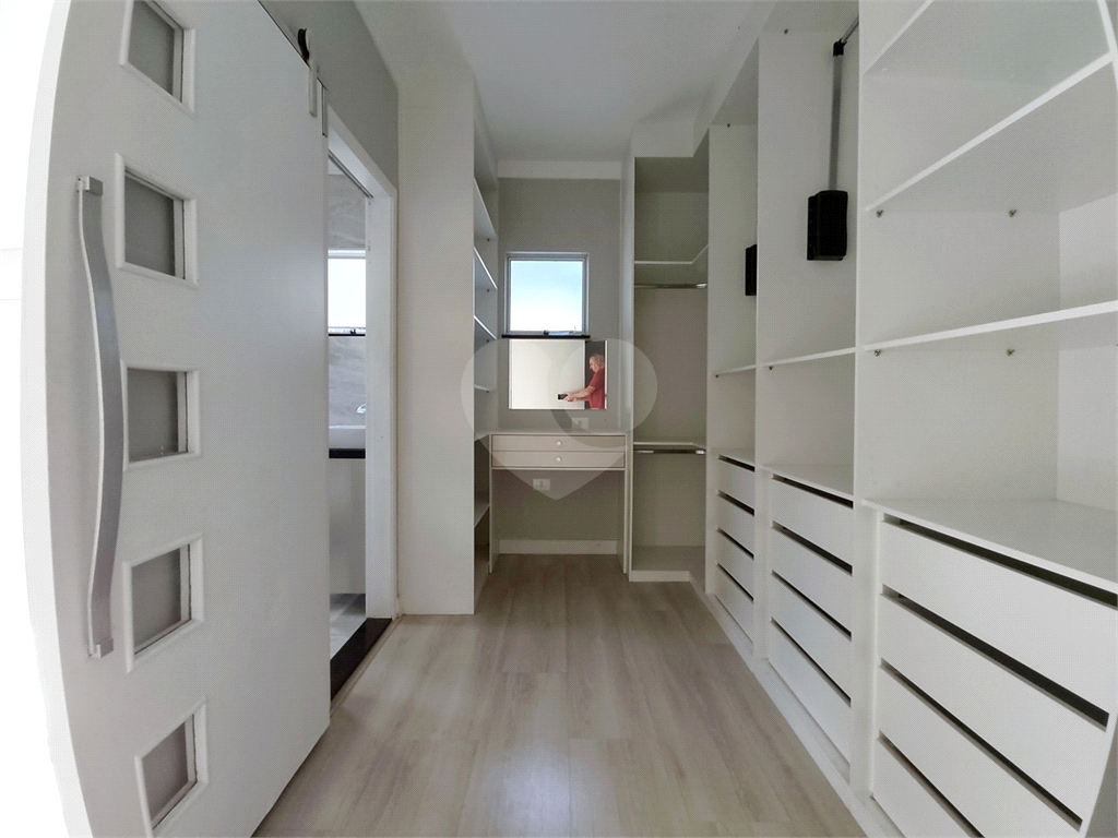 Vendo sobrado 3 suítes, com quintal px. Vila Rosalia - Guarulhos