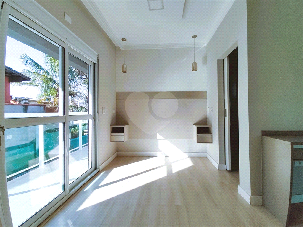 Vendo sobrado 3 suítes, com quintal px. Vila Rosalia - Guarulhos